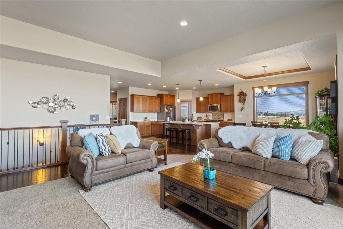 18007 East Daystar Road Greenacres, WA 99016 - Photo 7 of 37 Gallery Image 7