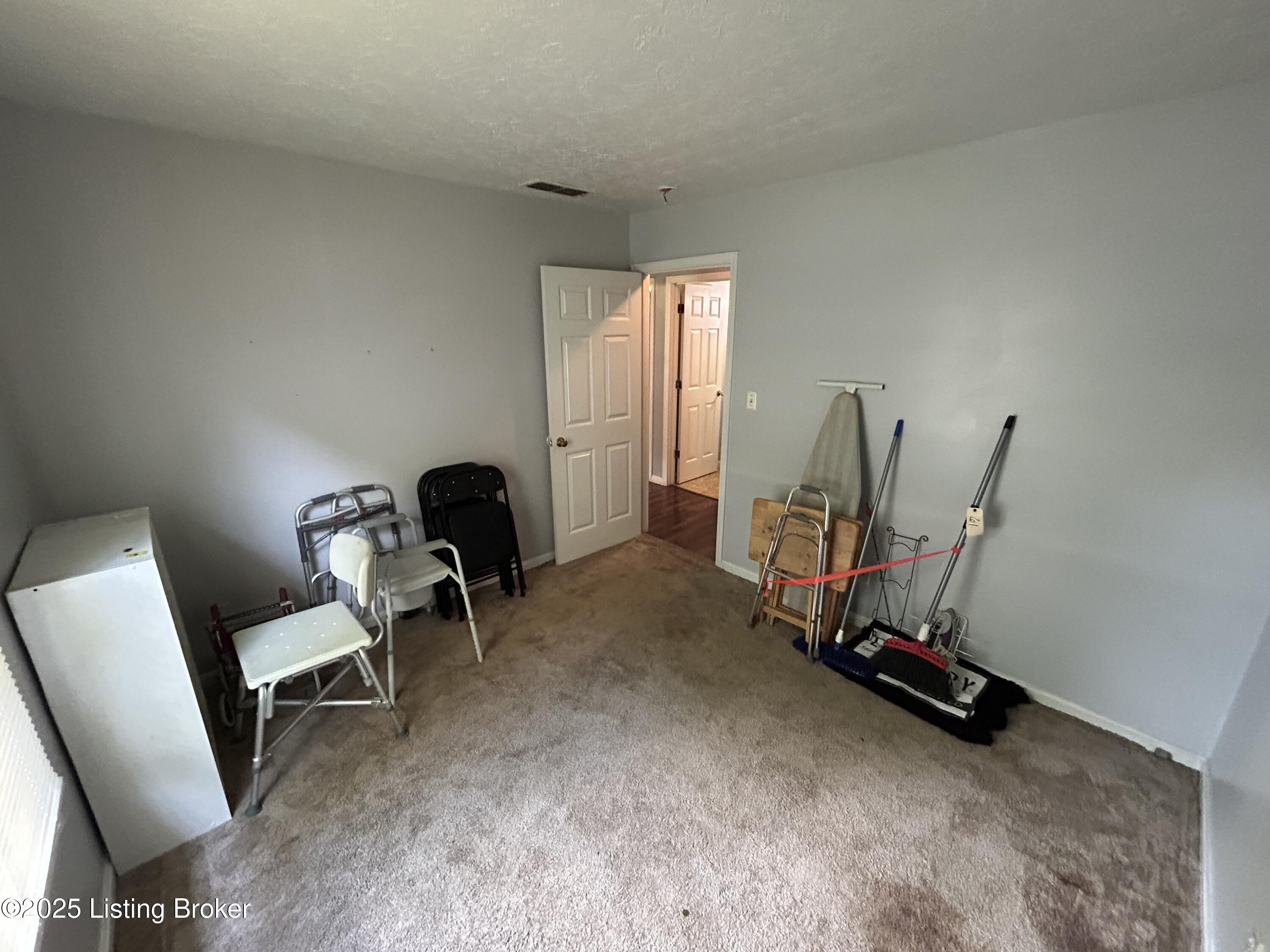 151 County Line Road Louisville, KY 40229 - Photo 43 of 82 1-76
