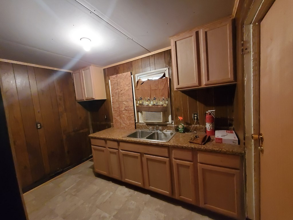 101 Middle Street Sumter, SC 29150 - Photo 3 of 9 Gallery Image 3