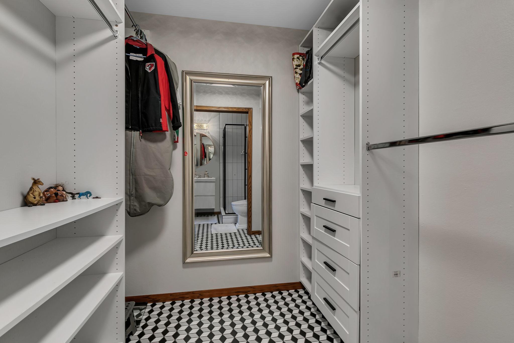 2506 9th Street Southwest Willmar, MN 56201 - Photo 16 of 29