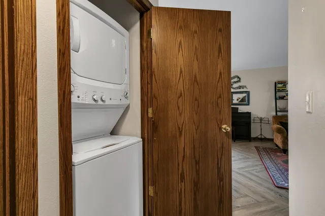 $244,600 | 2506 9th Street Southwest, Willmar, MN 56201