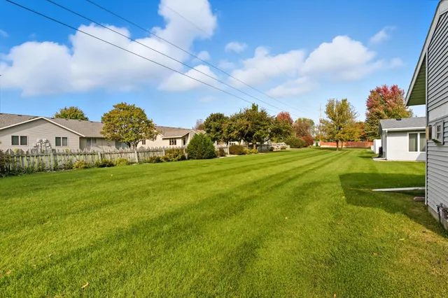 $244,600 | 2506 9th Street Southwest, Willmar, MN 56201