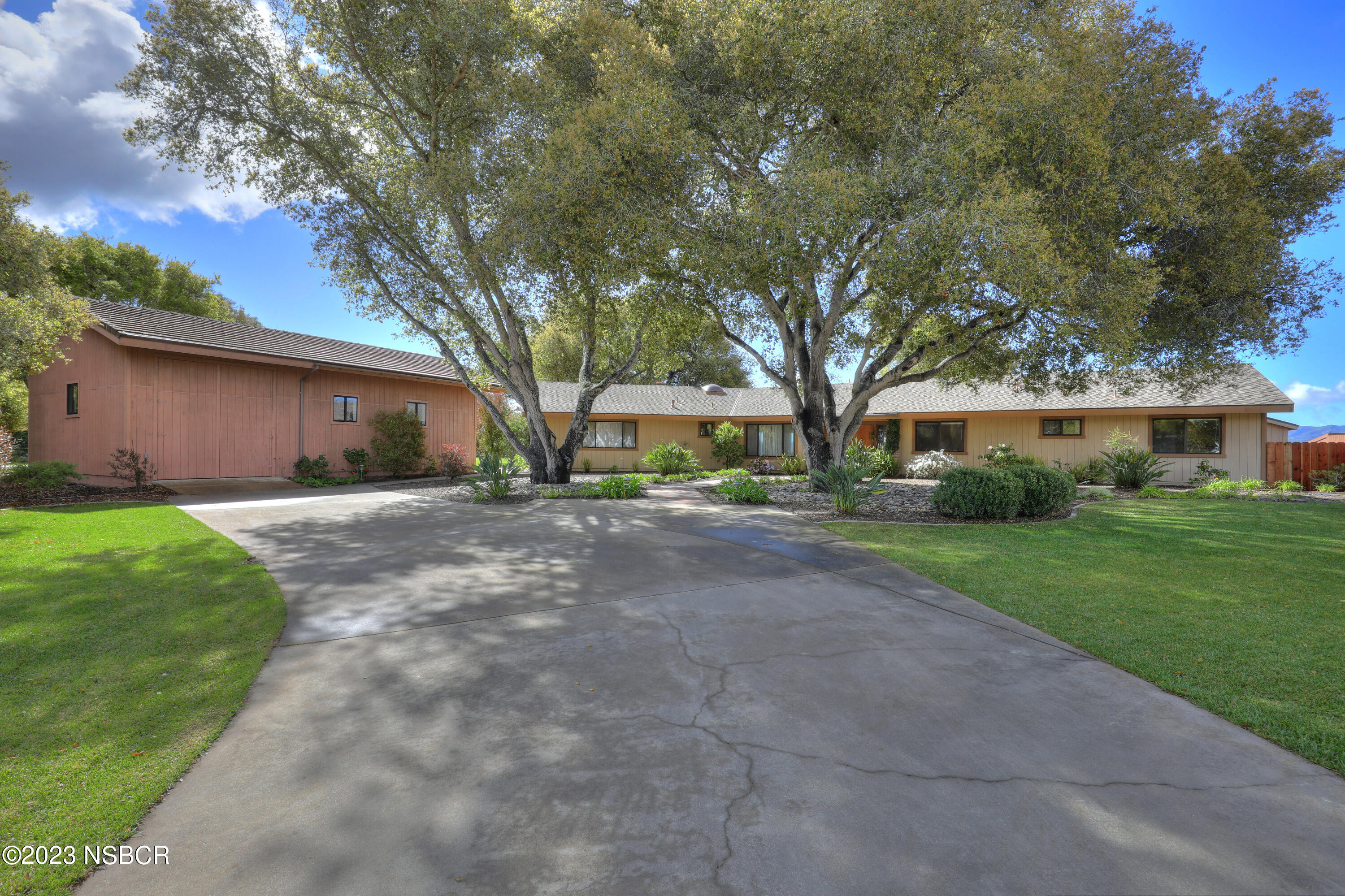 2845 Lewis Drive Lompoc, CA 93436 - Photo 16 of 68 17