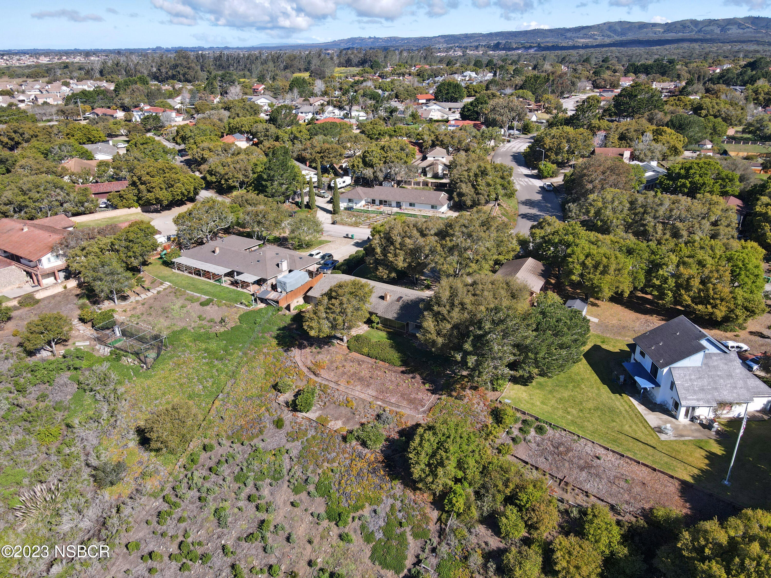 2845 Lewis Drive Lompoc, CA 93436 - Photo 2 of 68 2
