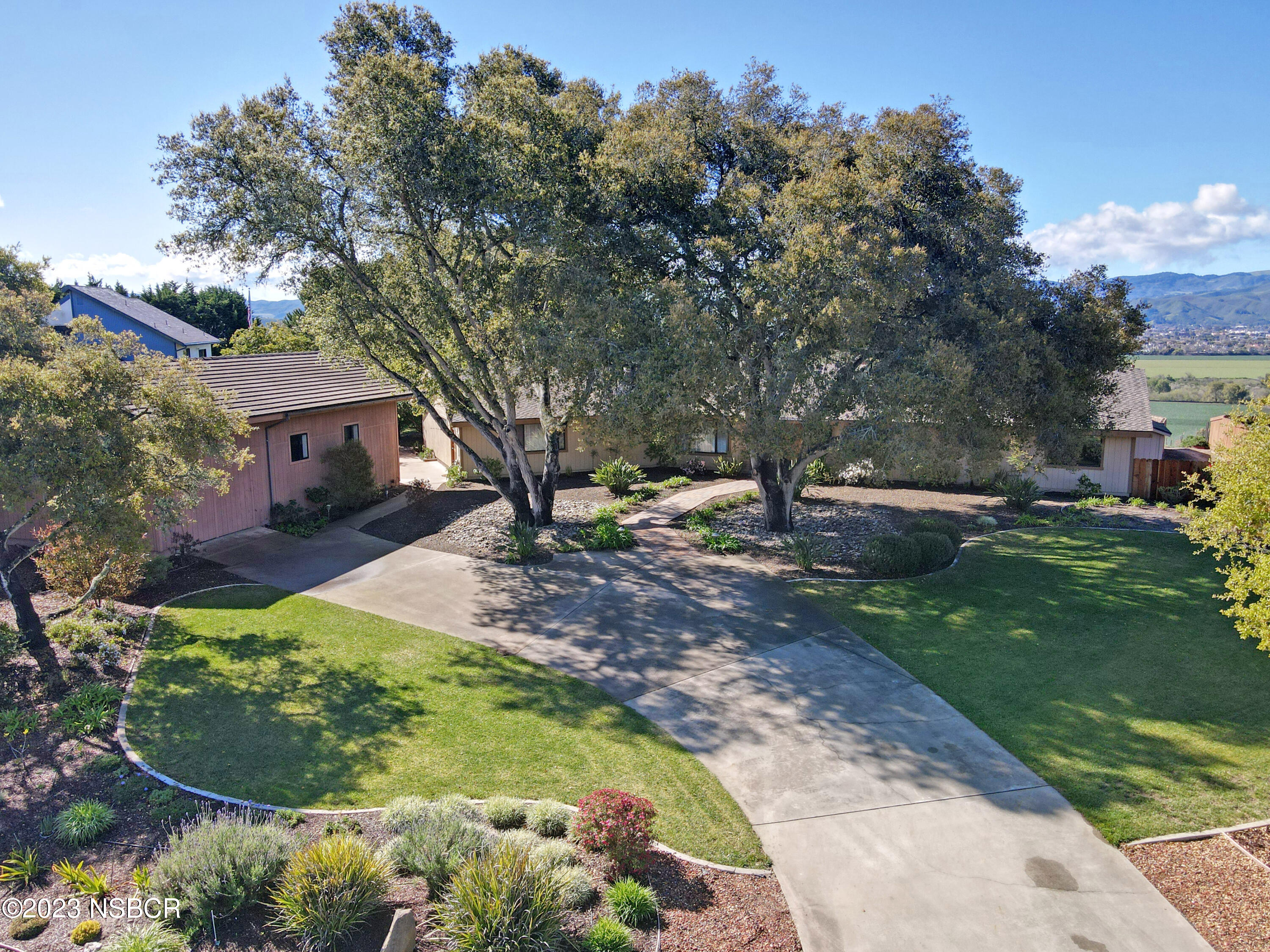 2845 Lewis Drive Lompoc, CA 93436 - Photo 8 of 68 9