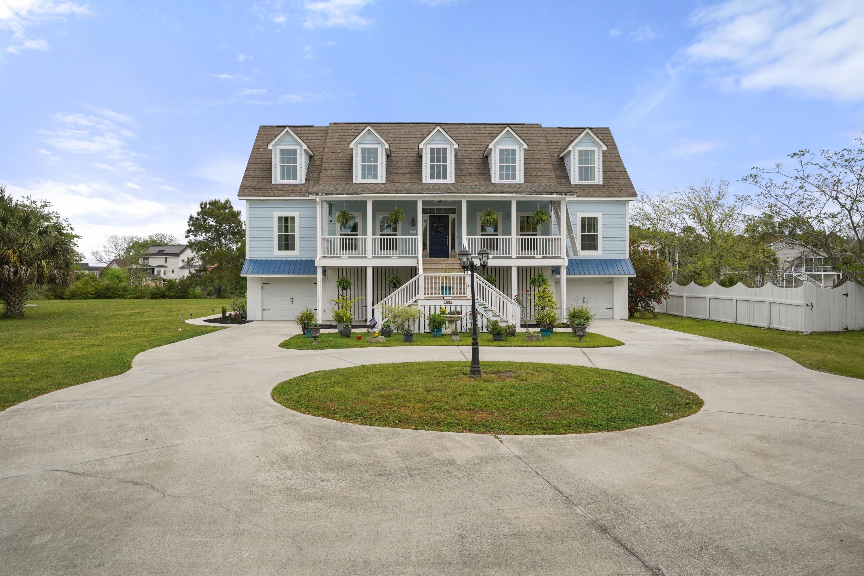 1690 Old Military Road Charleston, SC 29412 - Photo 2 of 71 812300-DEK06394