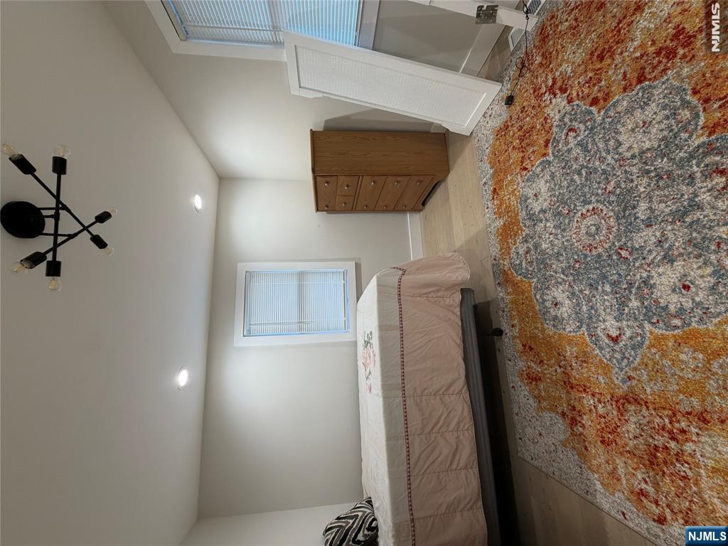 13.5 1st Mahwah, NJ 07430 - Photo 18 of 24