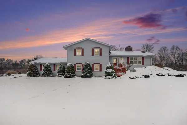 $414,000 | 3565 Joanna Court, Saline, MI 48176