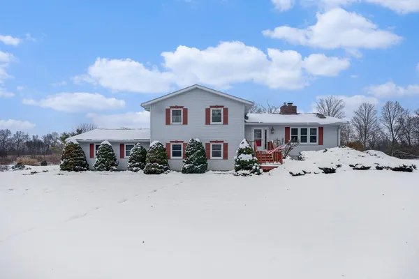 $414,000 | 3565 Joanna Court, Saline, MI 48176
