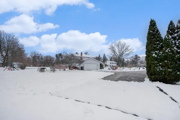 $414,000 | 3565 Joanna Court, Saline, MI 48176