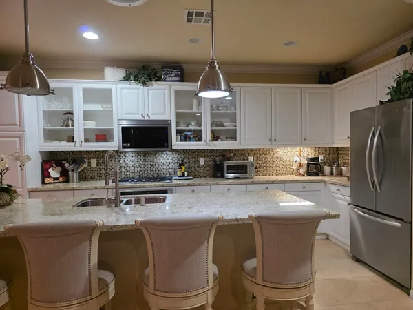 $1,845,000 | 1918 Corte Maravilla, Chula Vista, CA 91914