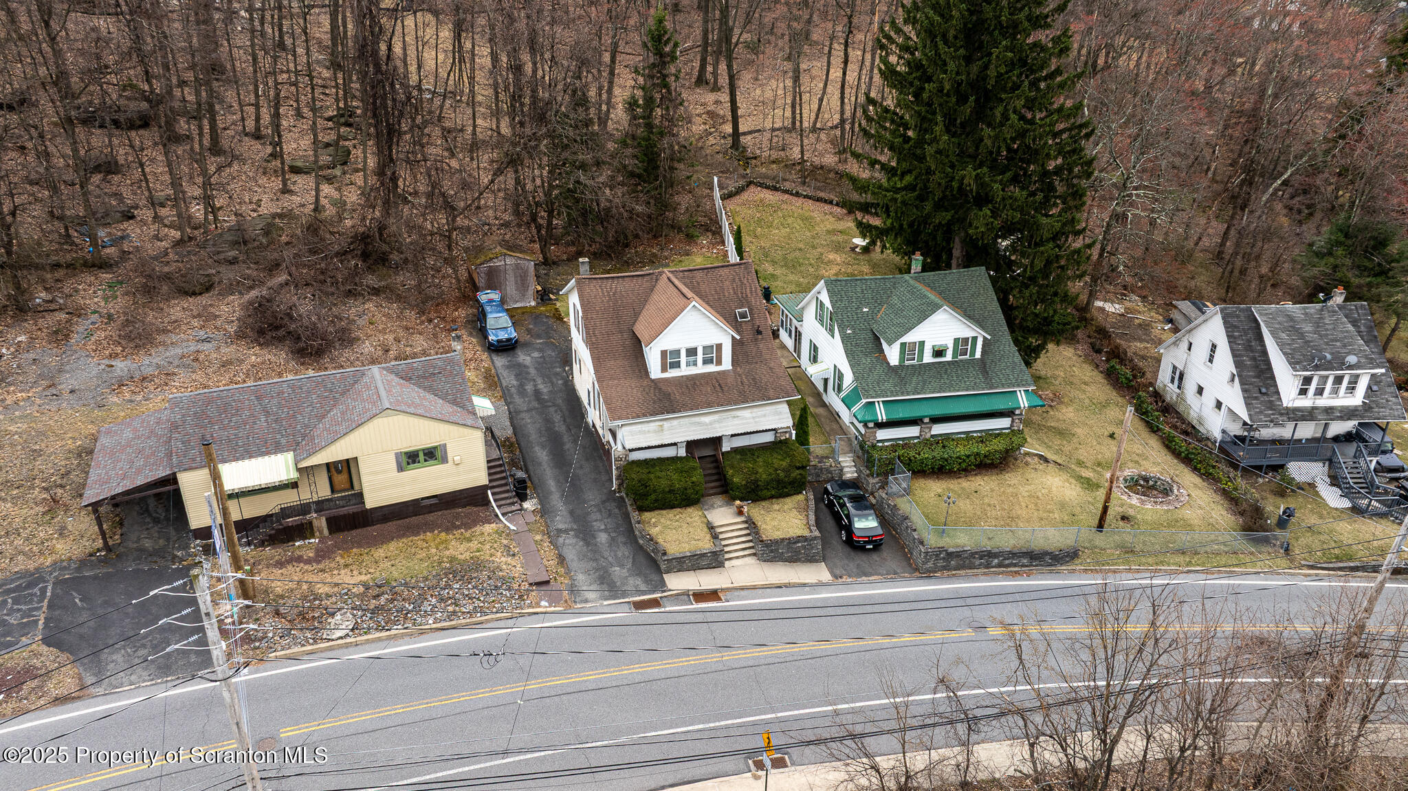 1326 East Mountain Road Scranton, PA 18505 - Photo 34 of 38 DJI_20250402135456_0001_D