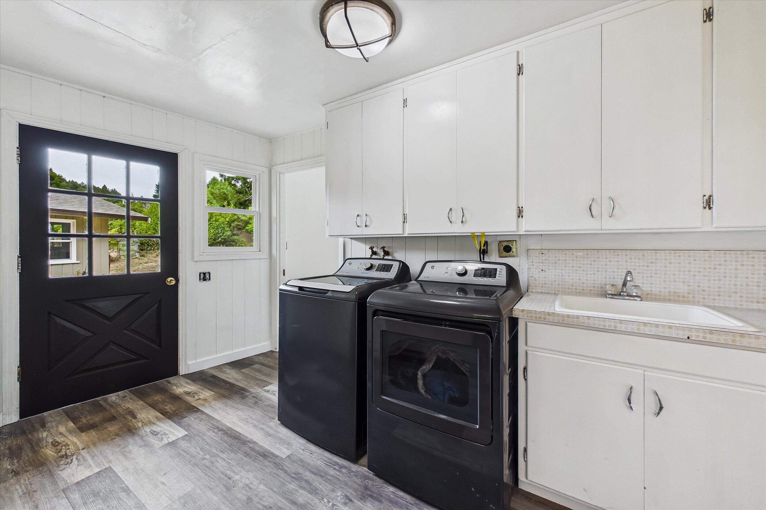 55 Eel Point Road Rio Dell, CA 95562 - Photo 39 of 59 Gallery Image 39