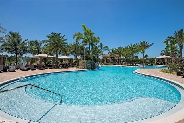 $975,000 | 3693 Pleasant Springs Drive, Naples, FL 34119