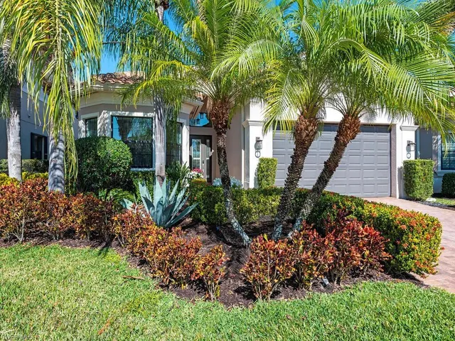 $975,000 | 3693 Pleasant Springs Drive, Naples, FL 34119