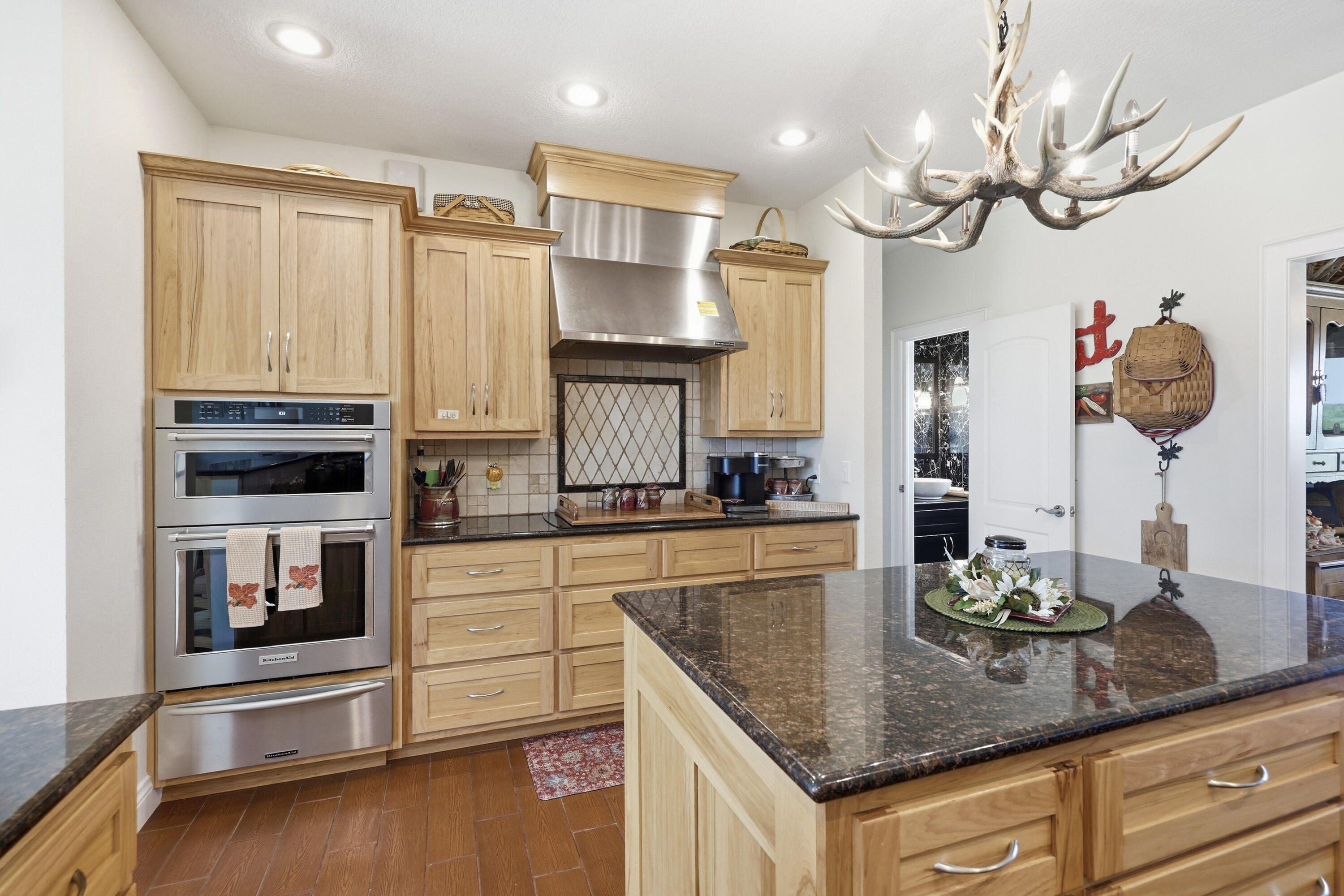 17777 Parrot Road Neosho, MO 64850 - Photo 20 of 92 021