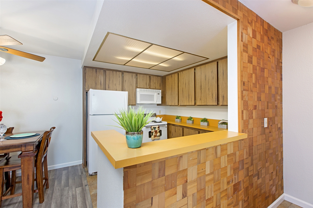 5938 Rancho Mission Road, Unit 131 San Diego, CA 92108 - Photo 2 of 25 Gallery Image 2