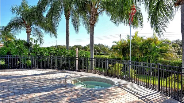 $439,000 | 3799 Mira Lago Drive, Sarasota, FL 34238