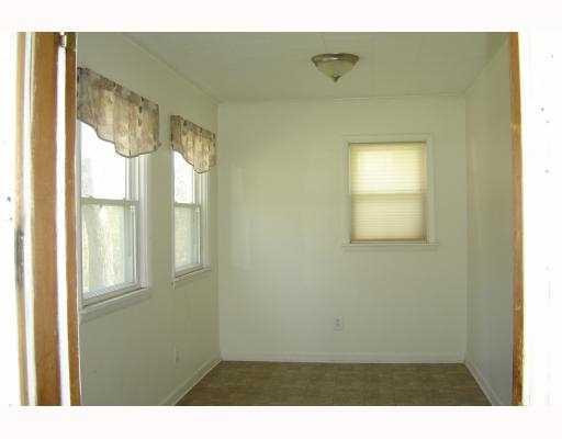 10469 Hadley Road Gregory, MI 48137 - Photo 4 of 10 Photo 4