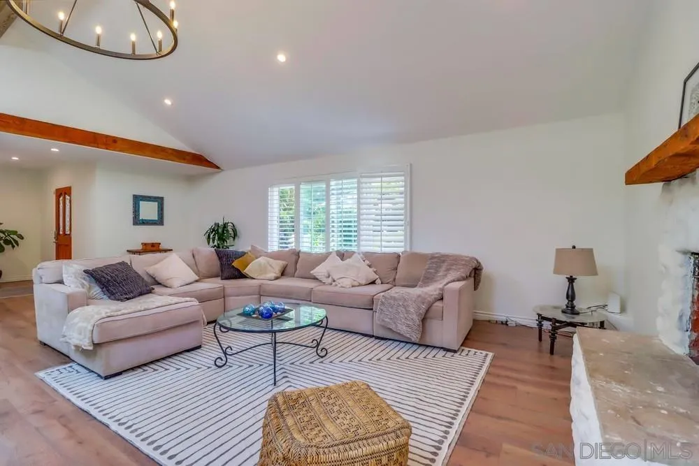 10741 Garden Way Spring Valley, CA 91978 - Photo 7 of 60 Gallery Image 7
