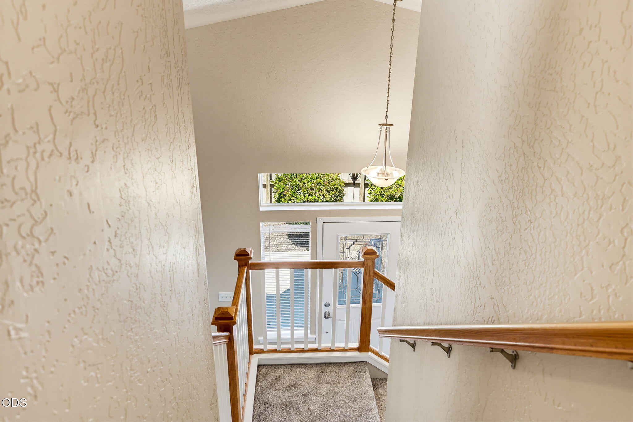 303 Live Oak Loop Central Point, OR 97502 - Photo 25 of 48 Gallery Image 25