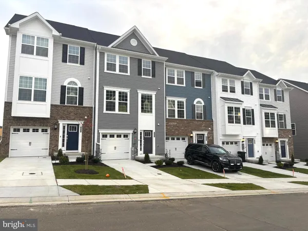 a car parked in front of a building