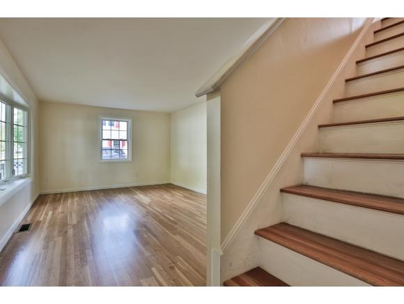 6 Syracuse Road Nashua, NH 03064 - Photo 21 of 26