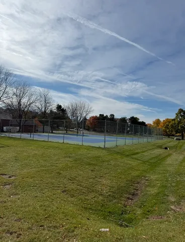 $185,000 | 4304 West Shamrock Lane, Unit 1A, McHenry, IL 60050