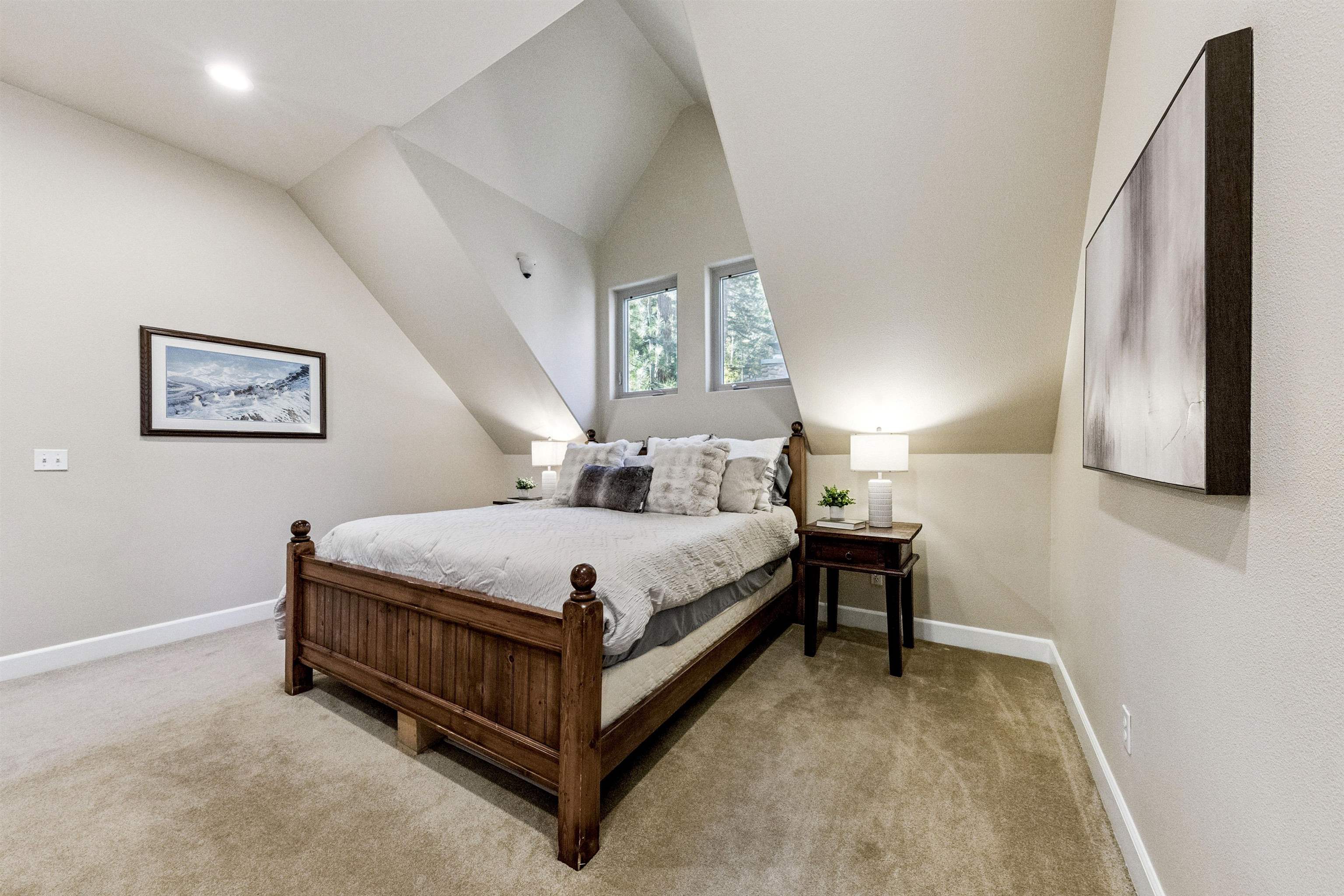 375 Islet Avenue Kings Beach, CA 96143 - Photo 20 of 28