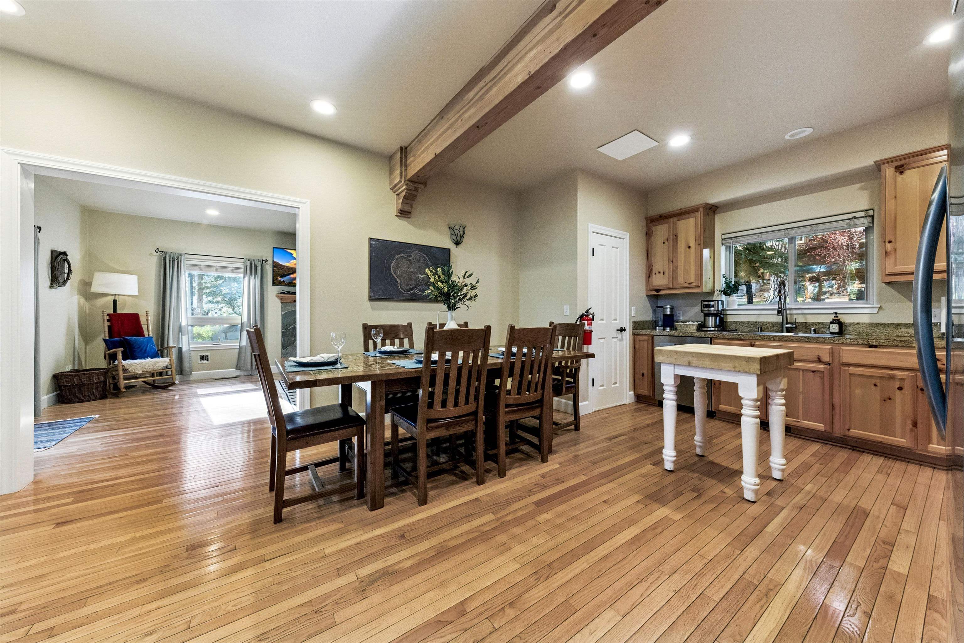 375 Islet Avenue Kings Beach, CA 96143 - Photo 7 of 28