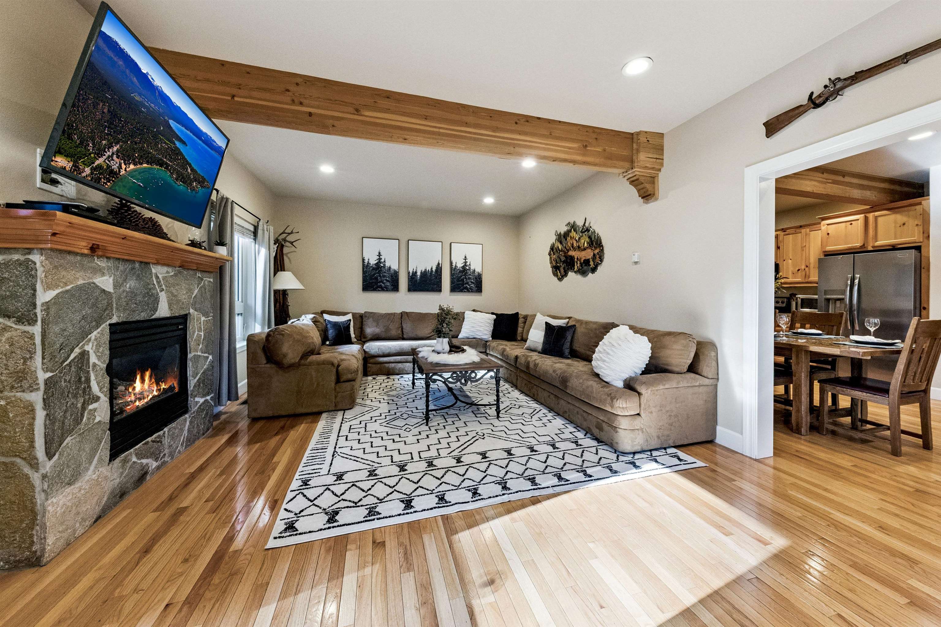 375 Islet Avenue Kings Beach, CA 96143 - Photo 9 of 28