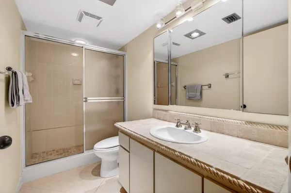 $824,000 | 4740 South Ocean Boulevard, Unit 702, Highland Beach, FL 33487