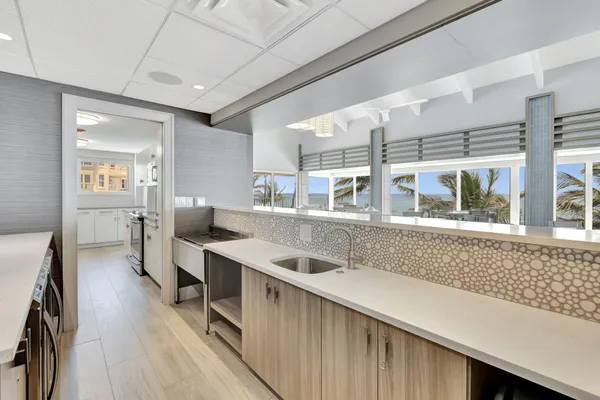 $824,000 | 4740 South Ocean Boulevard, Unit 702, Highland Beach, FL 33487