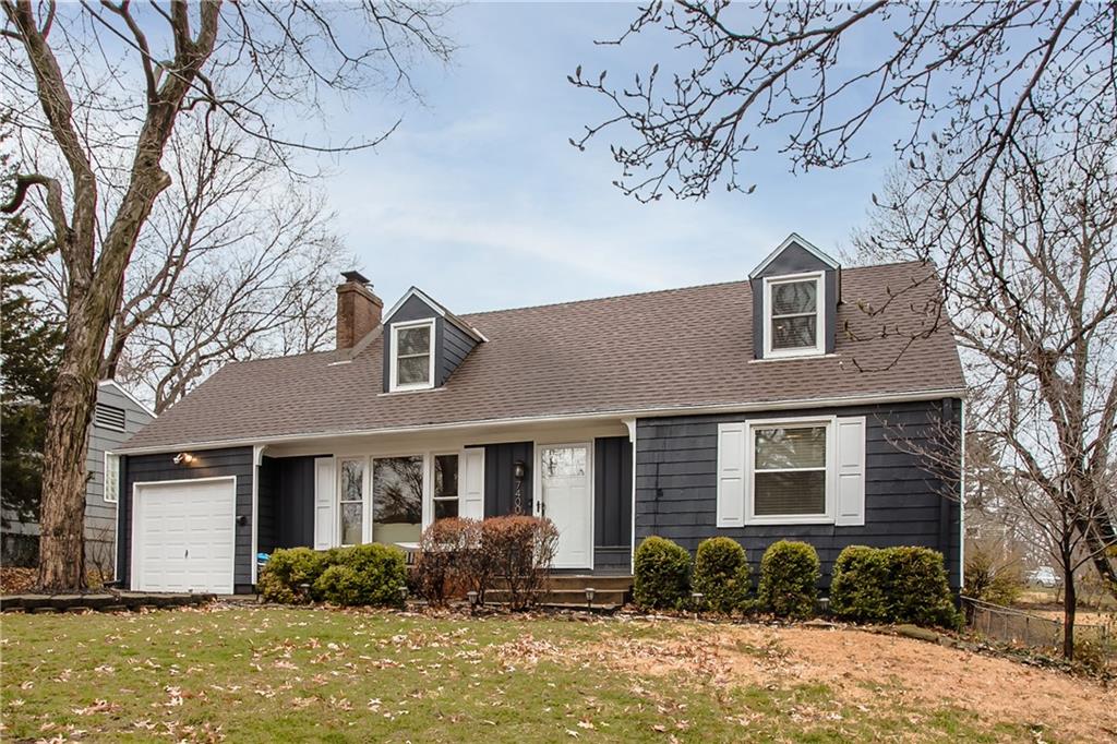 7400 Canterbury Street, Prairie Village, KS 66208 Compass