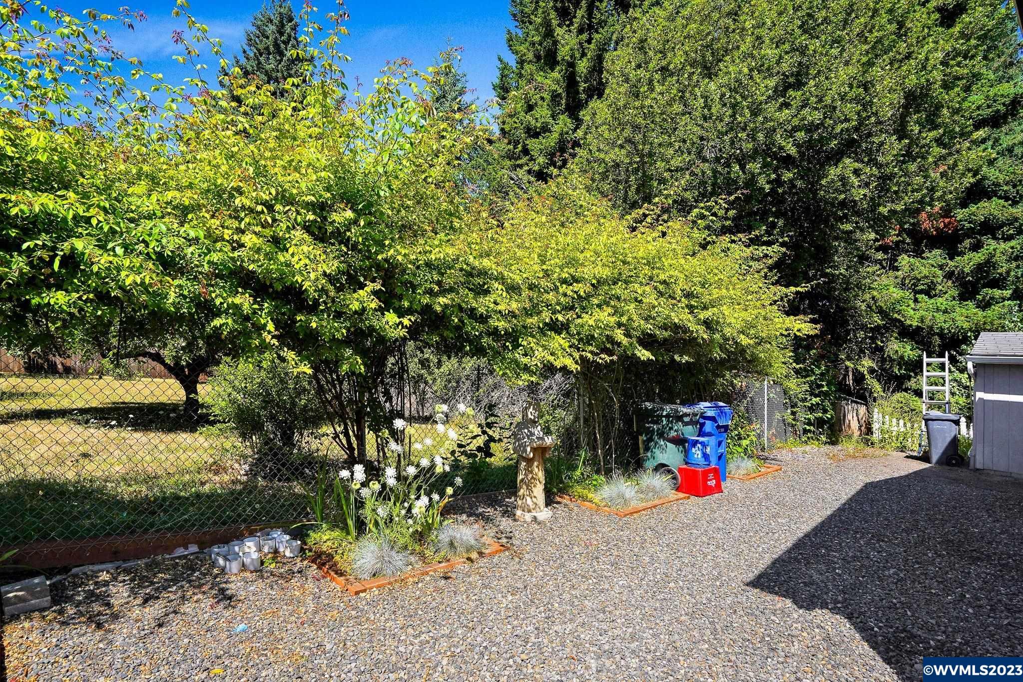 1630 Wallace Road Northwest, Unit 5 Salem, OR 97304 - Photo 7 of 34