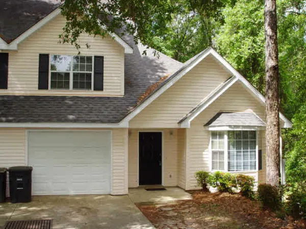 $900 | 7 Twin Echo Court, Unit B, Fairhope, AL 36532