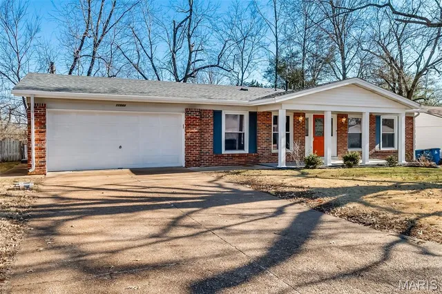 $299,000 | 11944 Roseview Lane, St. Louis, MO 63138