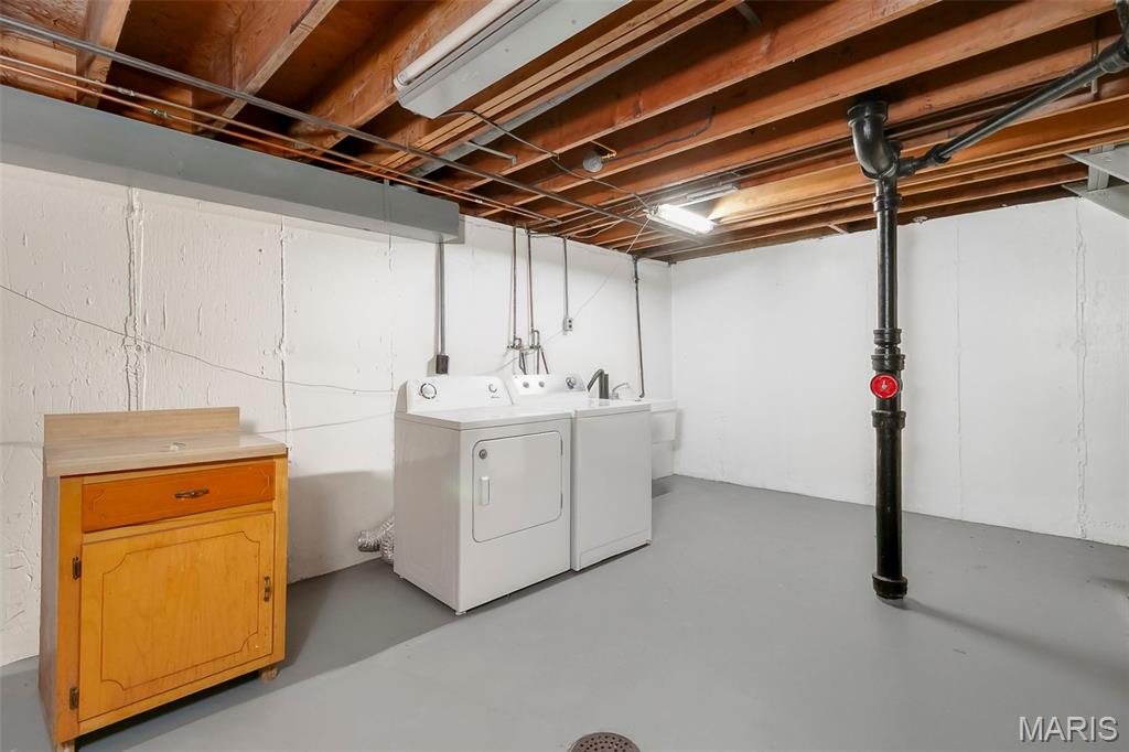 11944 Roseview Lane St. Louis, MO 63138 - Photo 26 of 28