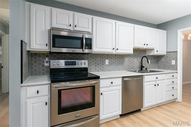 $299,000 | 11944 Roseview Lane, St. Louis, MO 63138