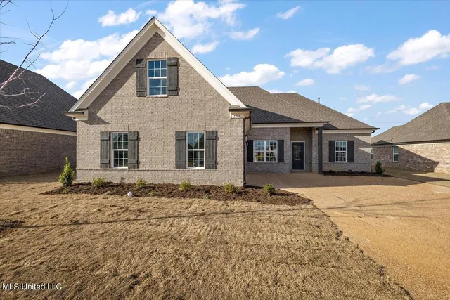 $351,900 | 6498 Beckett Lane, Olive Branch, MS 38654