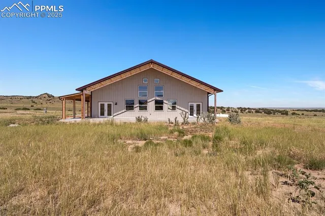 a picture of floor plan