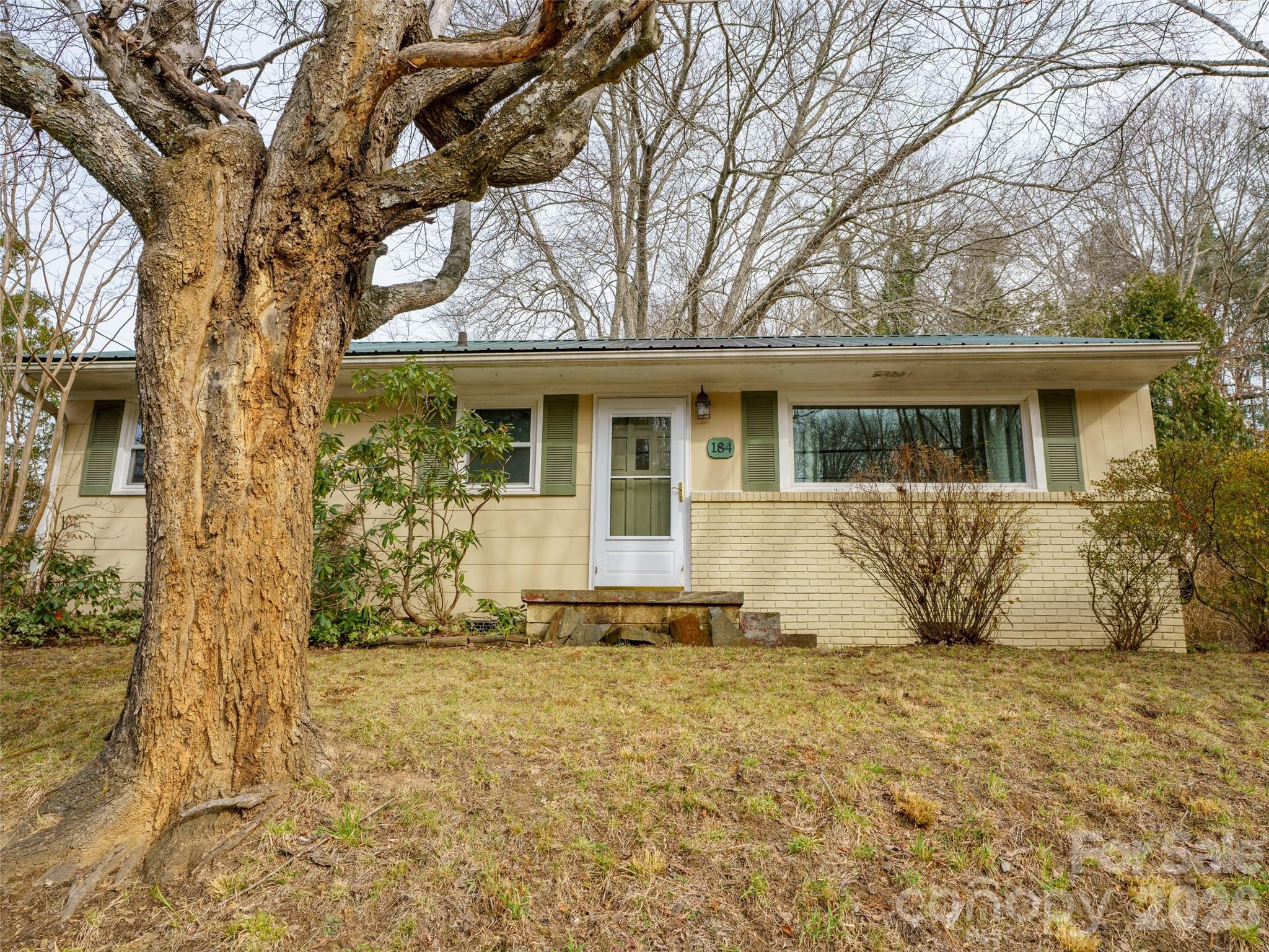 184 London Road Asheville, NC 28803 - Photo 3 of 26
