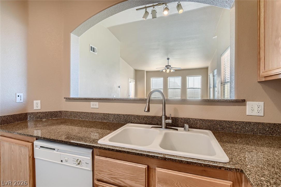 10550 West Alexander Road, Unit 2080 Las Vegas, NV 89129 - Photo 11 of 28