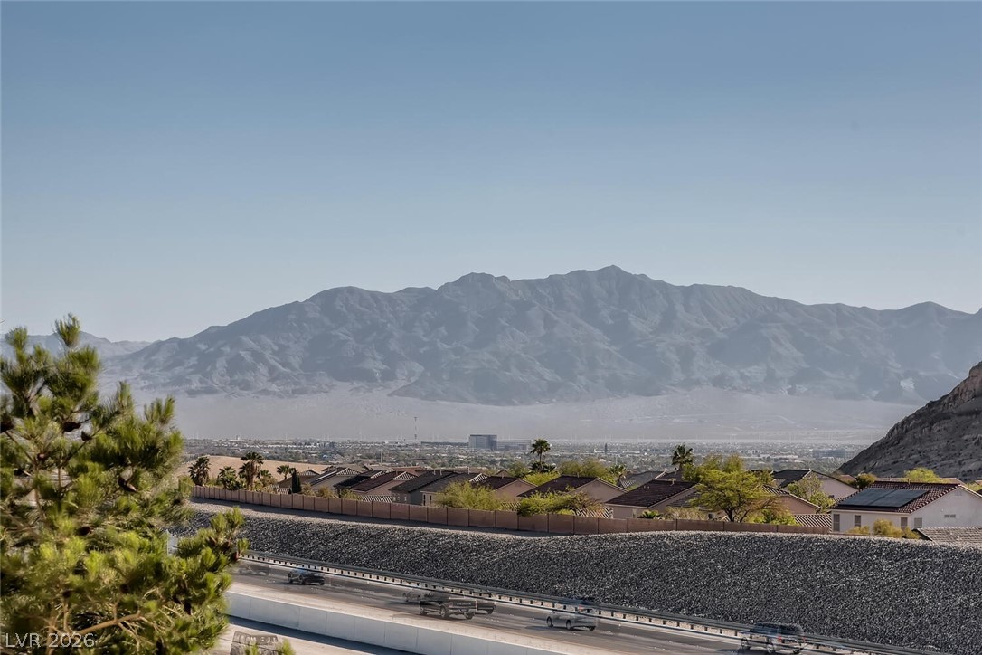 10550 West Alexander Road, Unit 2080 Las Vegas, NV 89129 - Photo 3 of 28