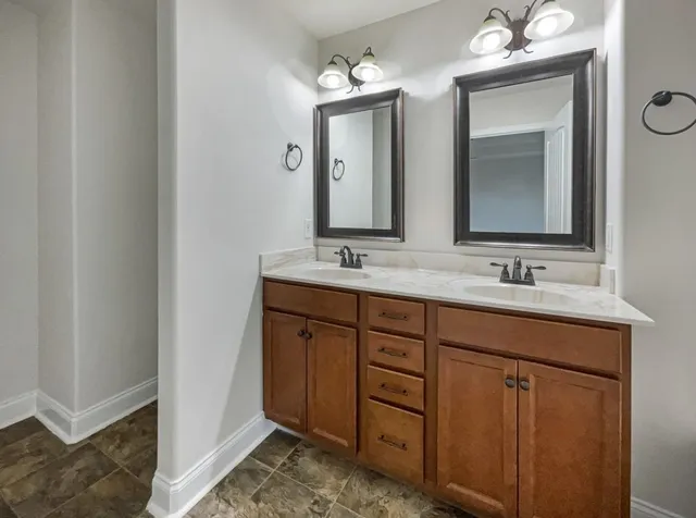 $2,200 | 1224 Meachem Drive, Clarksville, TN 37042