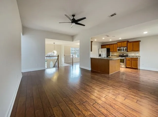 $2,200 | 1224 Meachem Drive, Clarksville, TN 37042