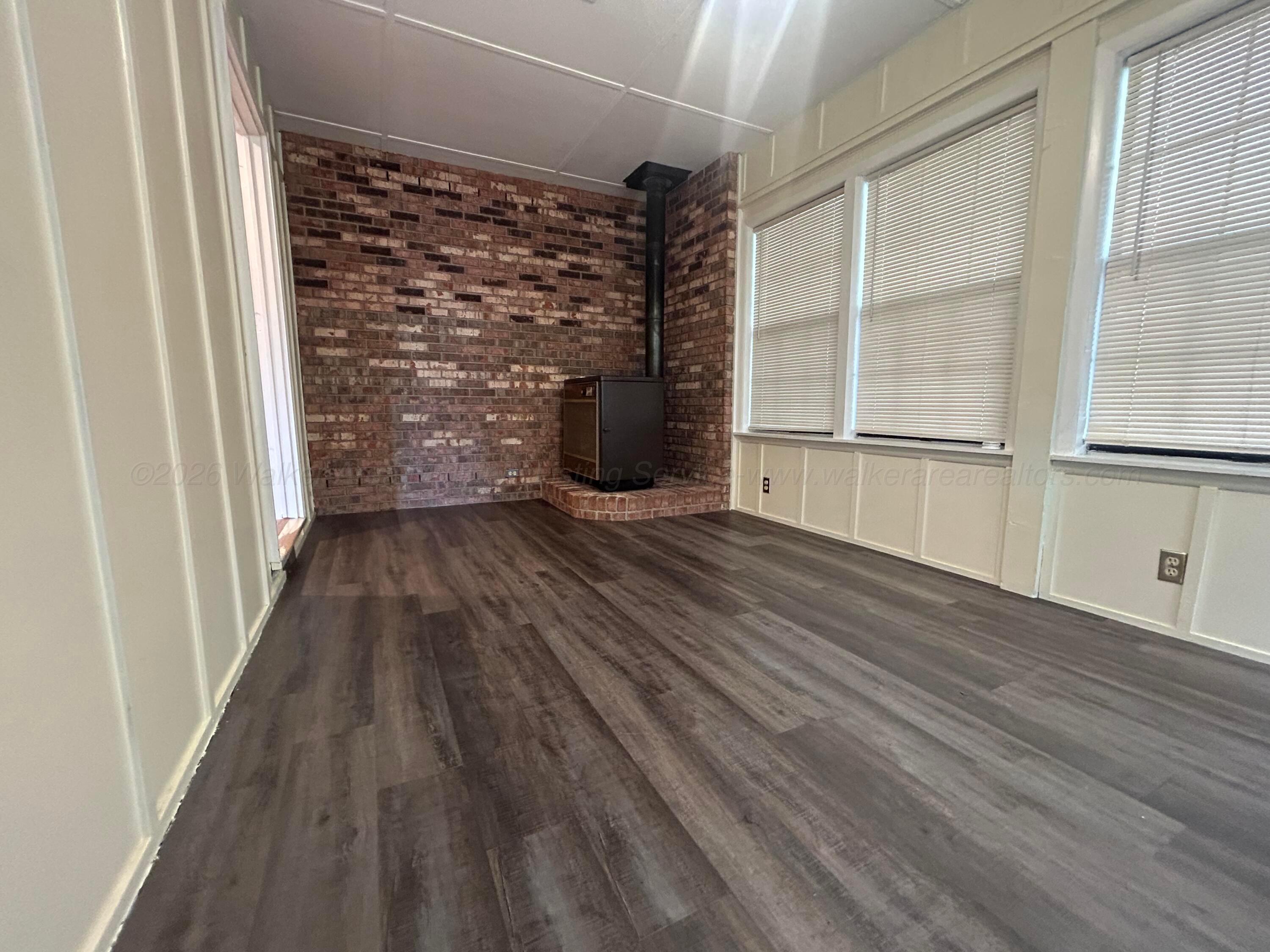 189 Aaron Road Jasper, AL 35501 - Photo 10 of 24 IMG_8134