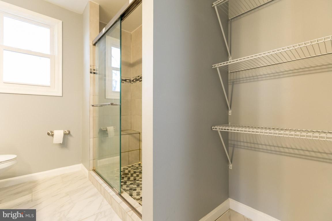 12208 Riverview Road Fort Washington, MD 20744 - Photo 20 of 29 Bath (Master)