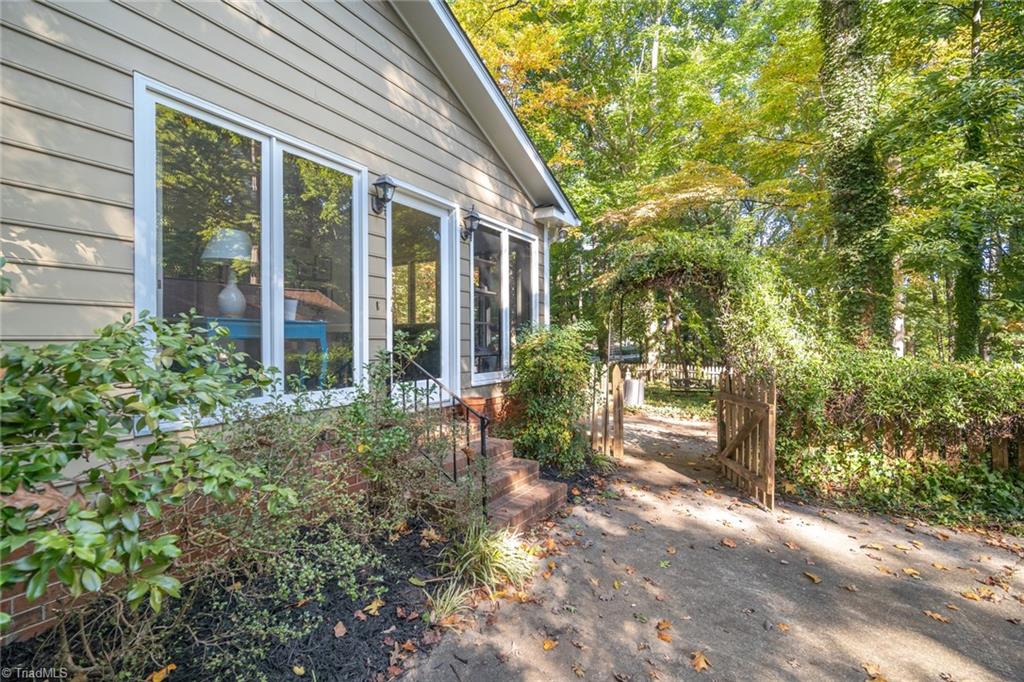 4208 Hobbs Road Greensboro, NC 27410 - Photo 27 of 35 Gallery Image 27