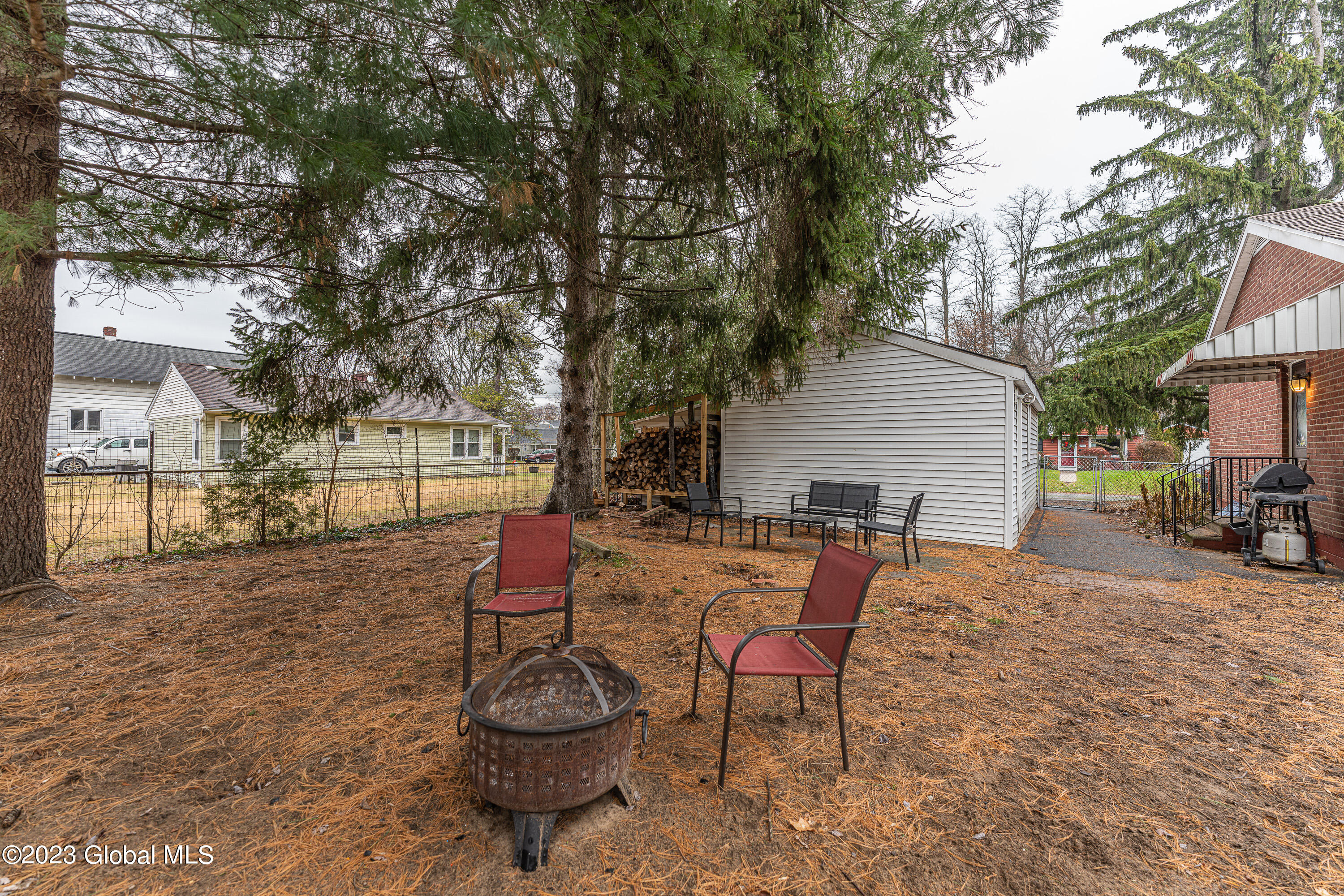 2934 Coniston Road Schenectady, NY 12304 - Photo 38 of 40 8Yard 7